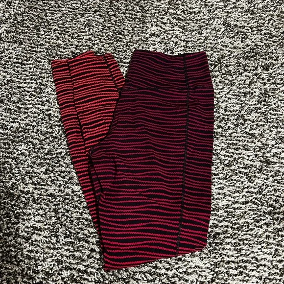 Red and black ombré Nike leggings size medium. Gently used. - Picture 2 of 7
